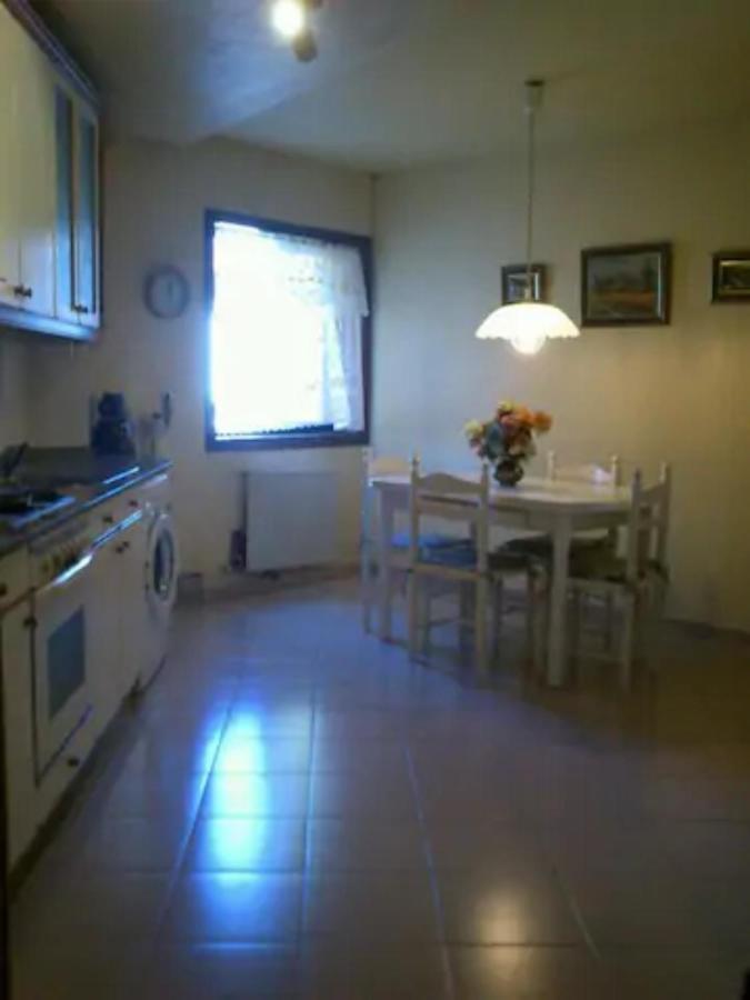 Acogedora Habitacion Doble Junto A Paseos & Parques 圣地亚哥－德孔波斯特拉 外观 照片